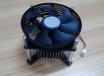 如何处理电脑散热器声音大问题