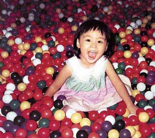 阿娇的浪荡情史，和她背后的13个男人