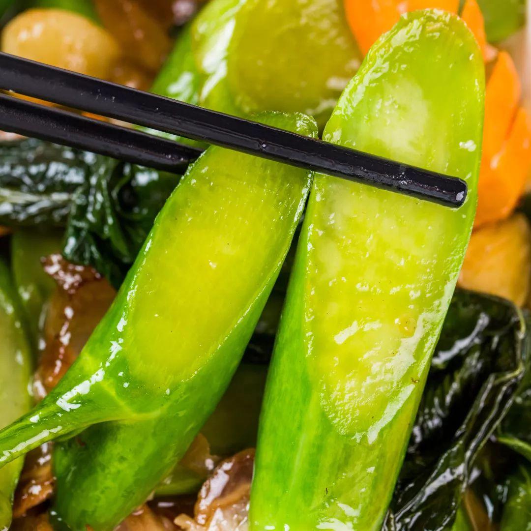 13000㎡运动餐厅，包足球场，打卡网红玻璃屋，集装箱，涂鸦楼梯