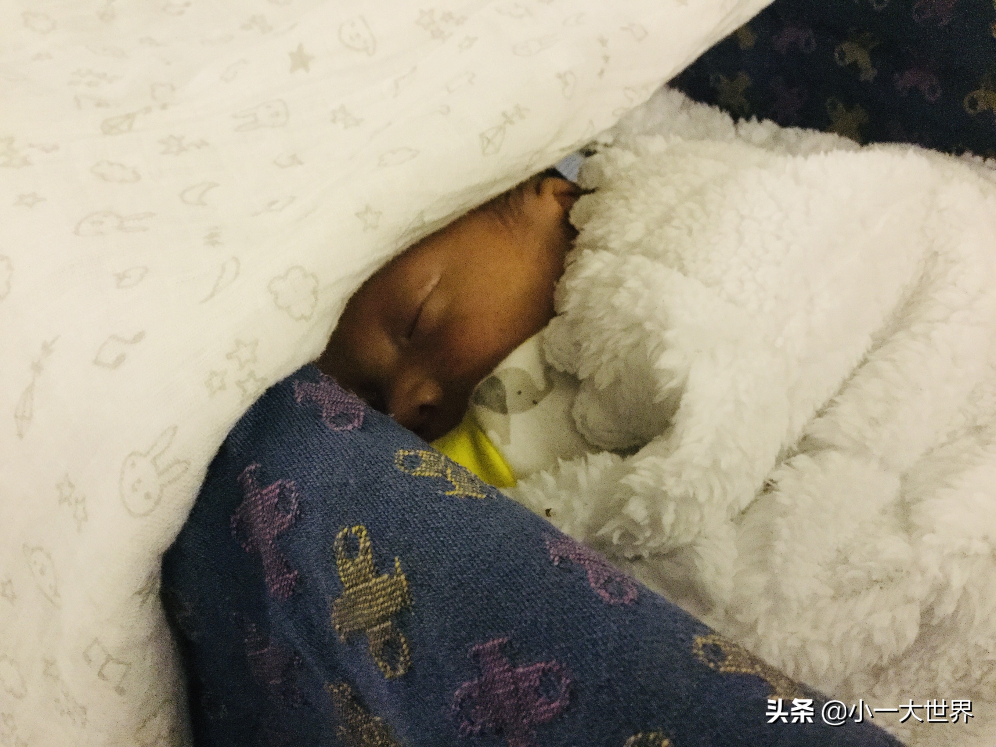 带婴儿坐长途飞机注意事项,带8个月婴儿坐飞机经历