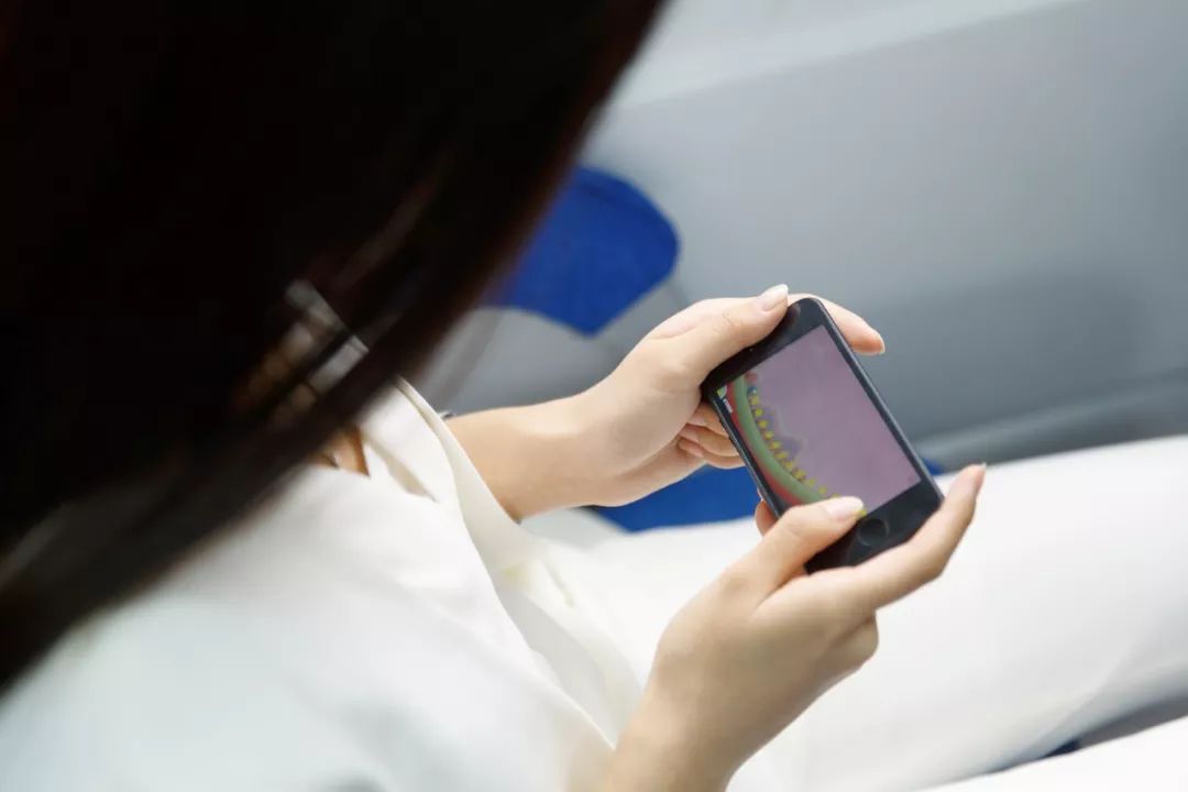 游戏行业短期爆发,游戏行业处于高景气