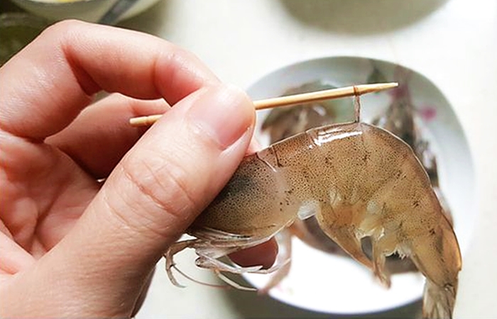 虾线怎么去除可以吃吗,虾线到底能不能吃