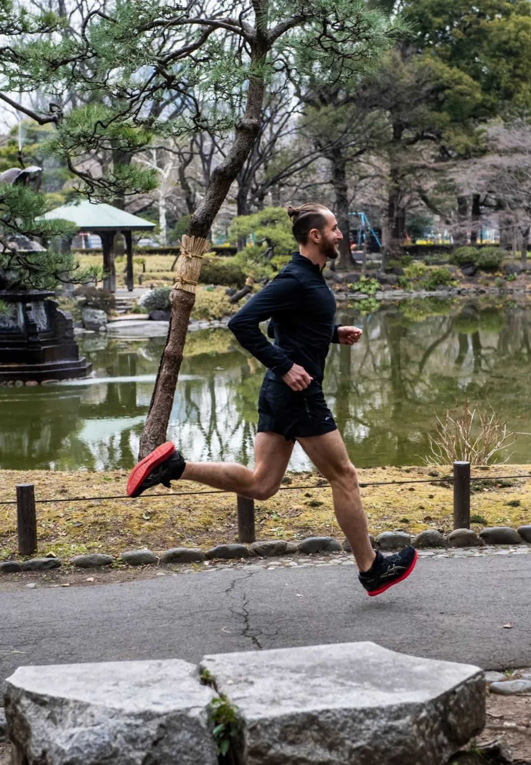 亚瑟士跑鞋矩阵图解,亚瑟士最强跑鞋metarise