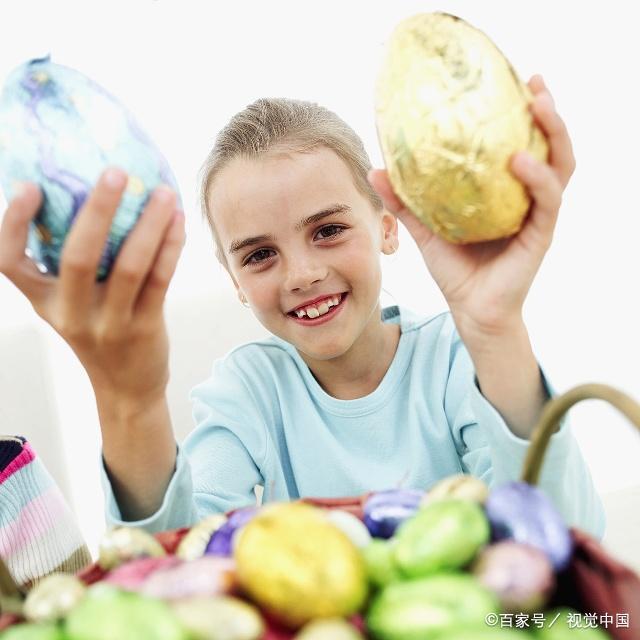 怎样帮助孩子克服自卑学会自信,如何帮助孩子克服自卑微视频