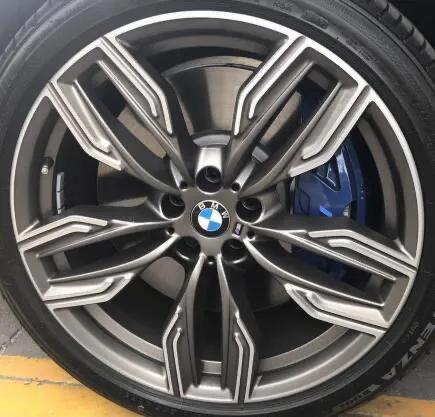 轮毂“大”“小”有啥区别?知道的都是老司机,车主:后悔选错了