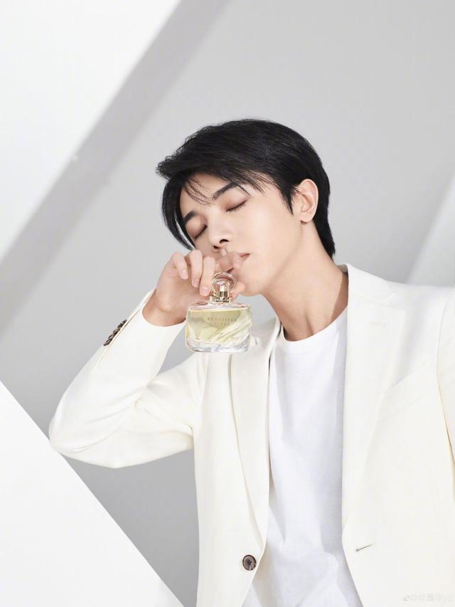 雅诗兰黛的四款产品,雅诗兰黛真正值得推荐的产品