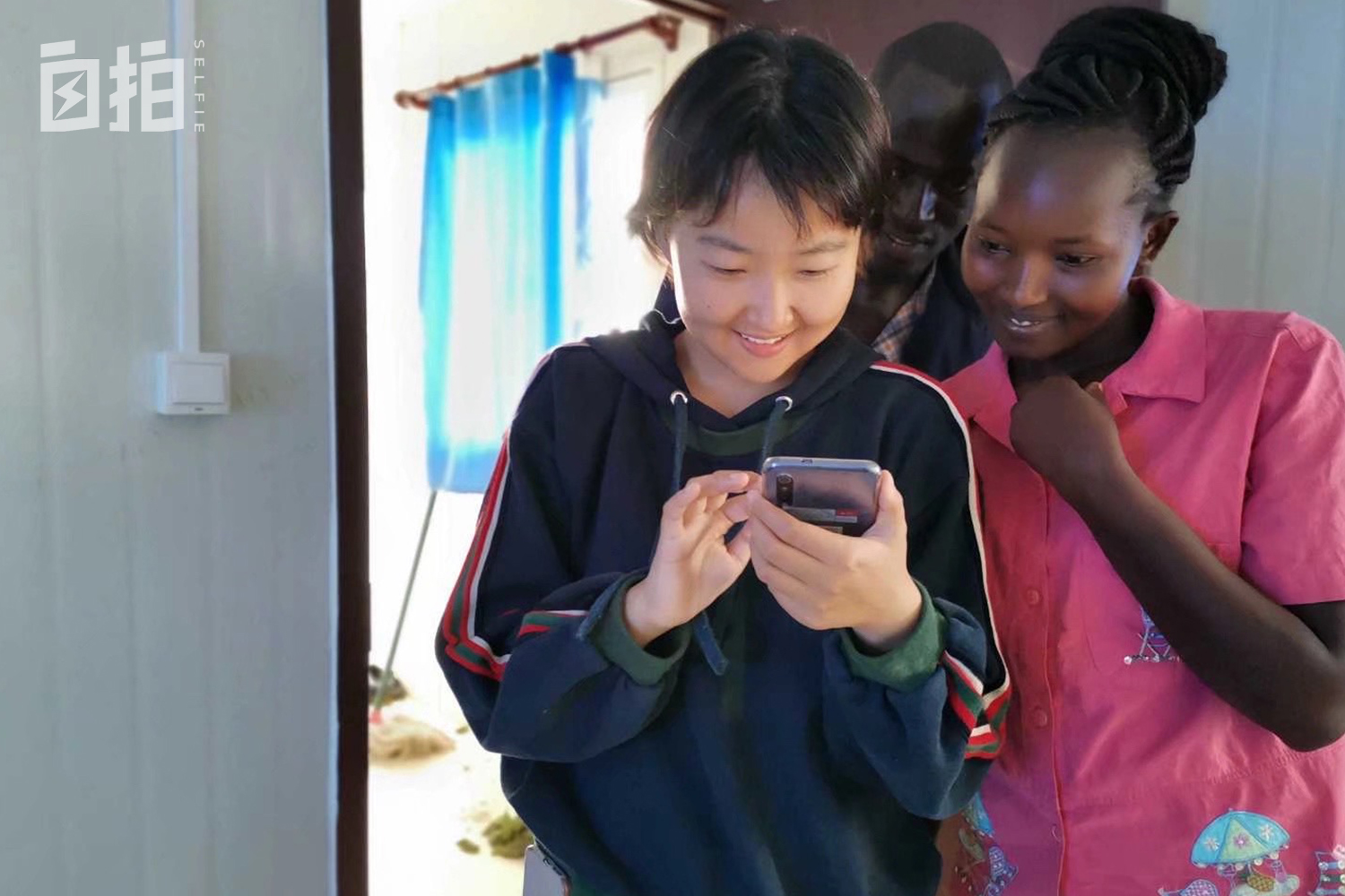 我，女大学生，一毕业就被派去非洲，每年15万工资，现在想回国