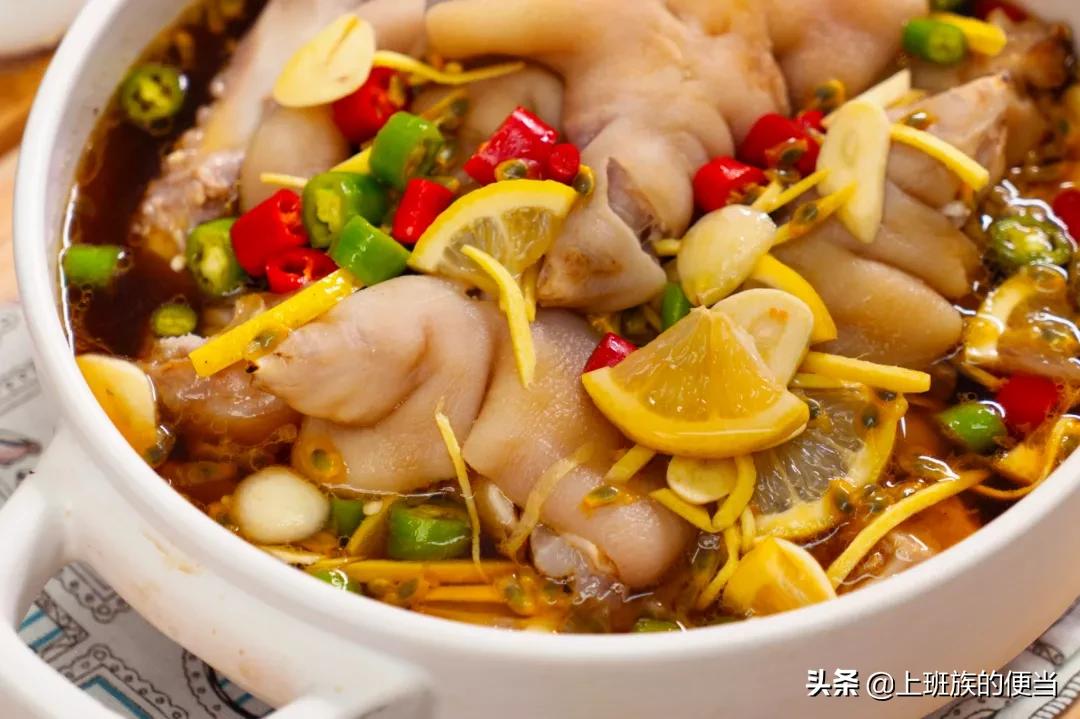 贵州正宗泡菜酸猪蹄,猪蹄最好吃的家常做法