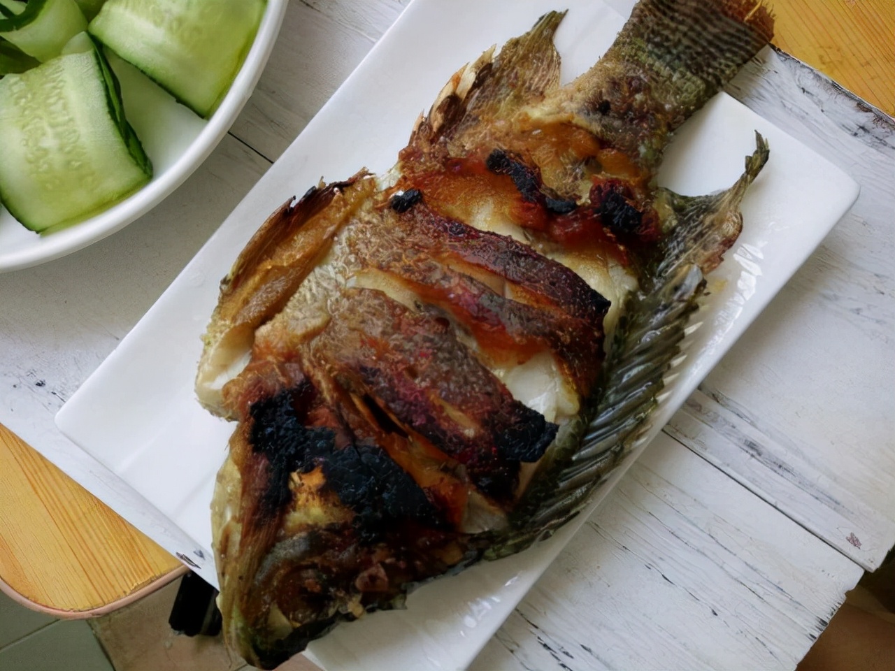 提醒少吃这几种食物,老年人有几种鱼尽量少吃