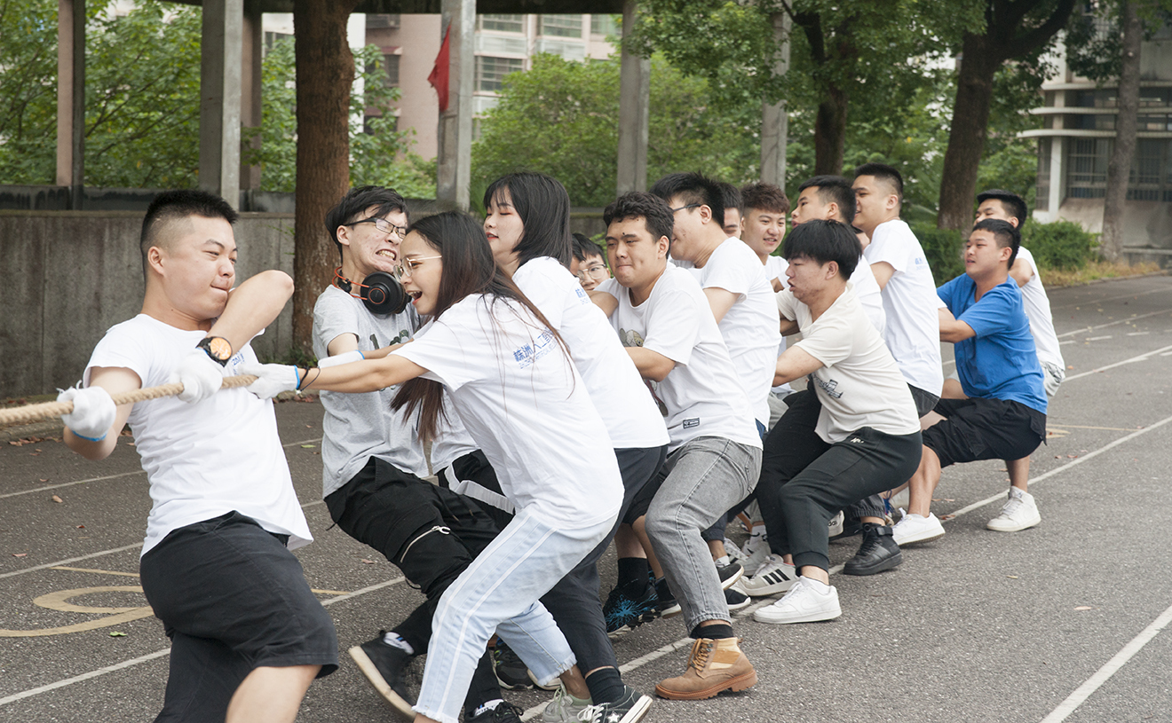 活力校园，筑梦青春——中科韬睿拔河友谊赛