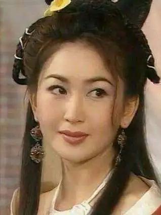 大龄圆脸适合什么样的女明星,明星圆脸怎么修饰脸型好看