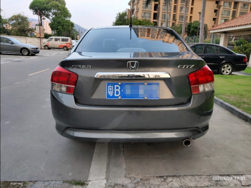 2009款经典锋范颜色,2009本田锋范经典报价