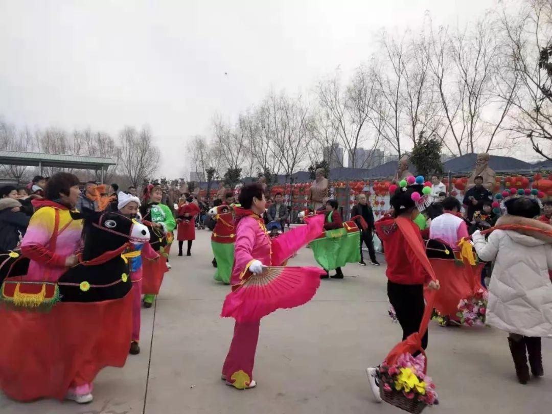 温泉灯光展,温泉灯光秀打卡点