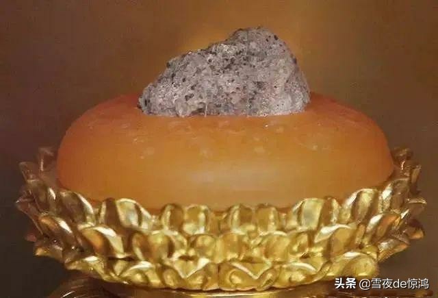 高僧体内的舍利子是怎样形成的,高僧体内的舍利子到底怎么形成的