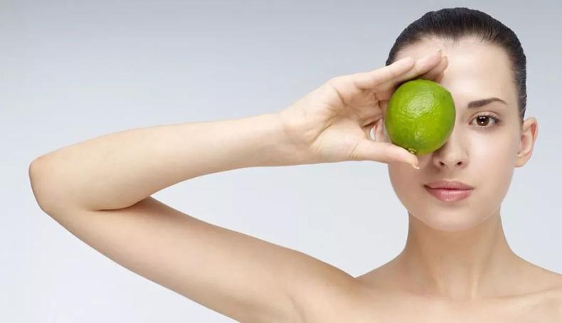 脸上胶原蛋白流失的表现,用什么挽留你的胶原蛋白