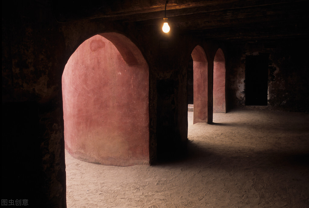 纪伯伦经典名言灵魂,纪伯伦经典句子书摘