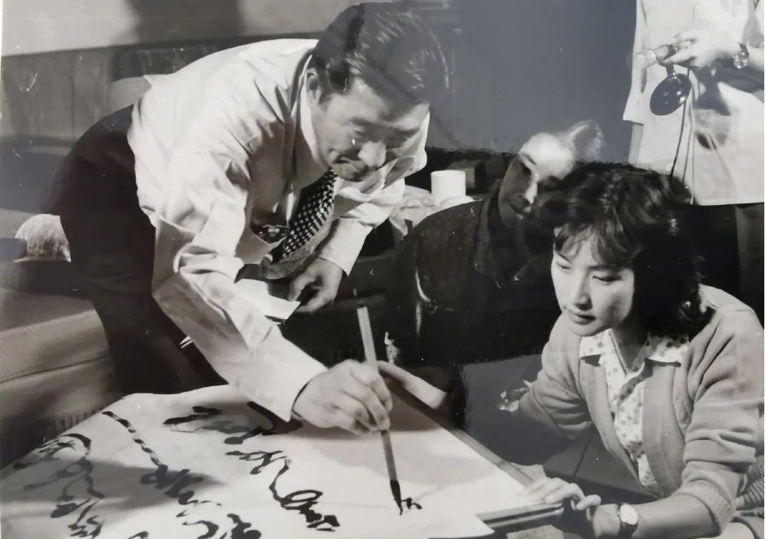 40岁的刘晓庆近况,刘晓庆现在的近照图文