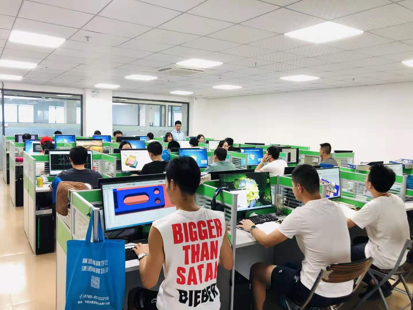 学模具设计有前途吗,汽车模具设计与制造就业前景