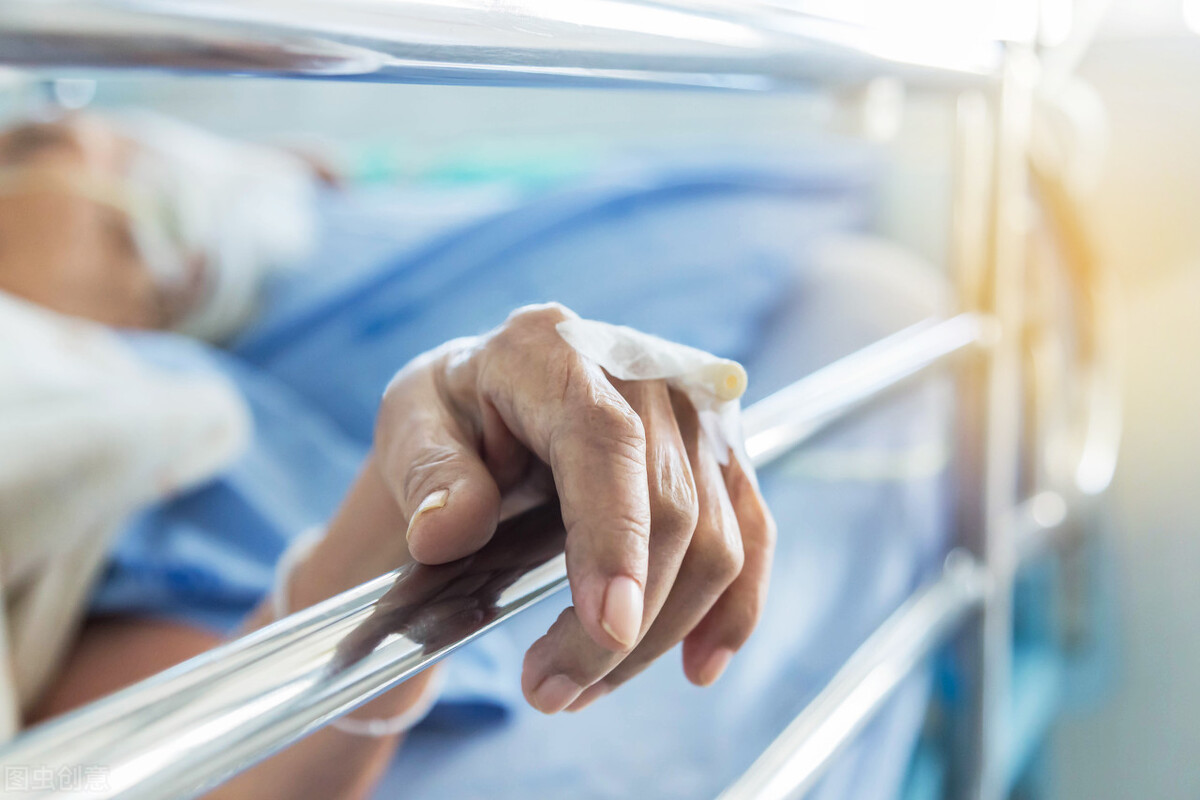 和一个有代沟的人怎么沟通,所谓的代沟只是缺少了沟通