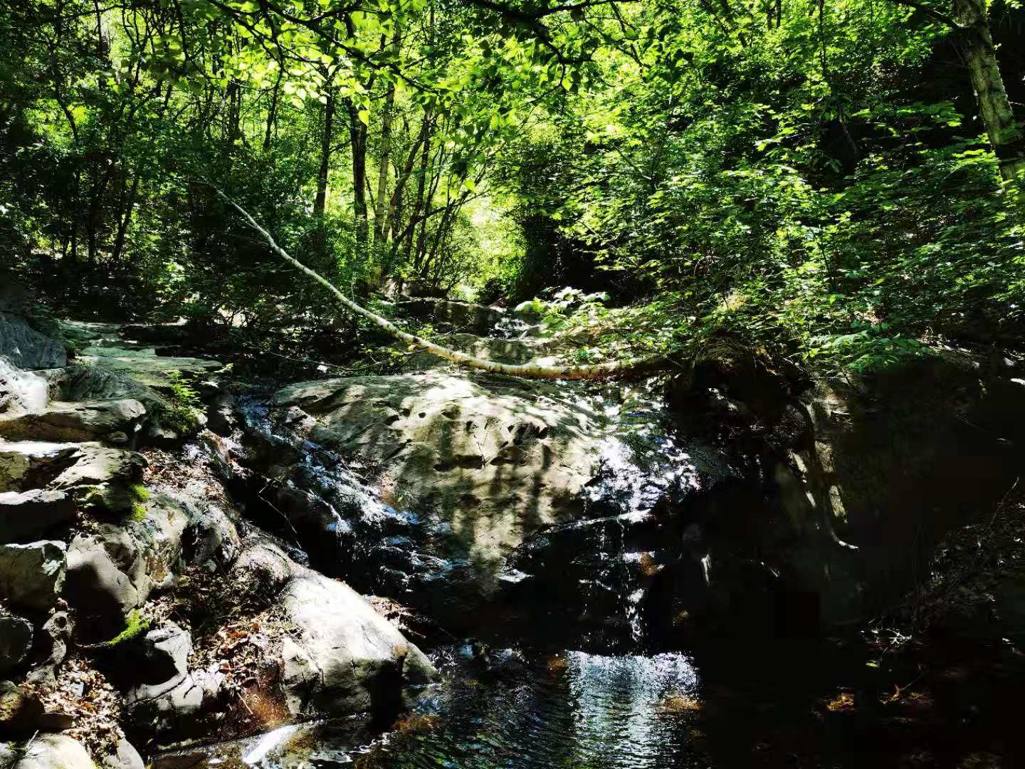 打卡北京双龙峡风景区,十里溪流百潭瀑布,北方小九寨名不虚传