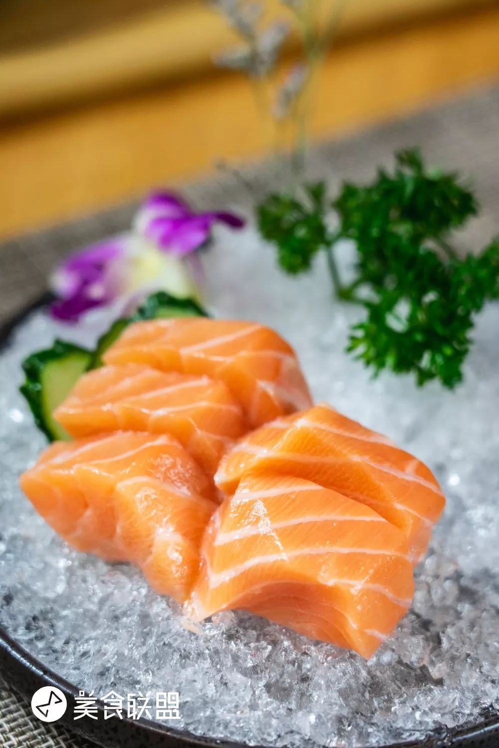 在昆明这家日料店，吃个寿司居然被“烫”到嘴