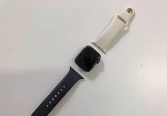 applewatch油渍如何清理,applewatch怎么清洗