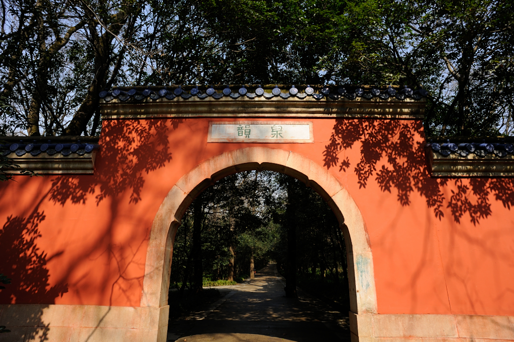 朱元璋的灵山寺,朱元璋去过的南京寺庙