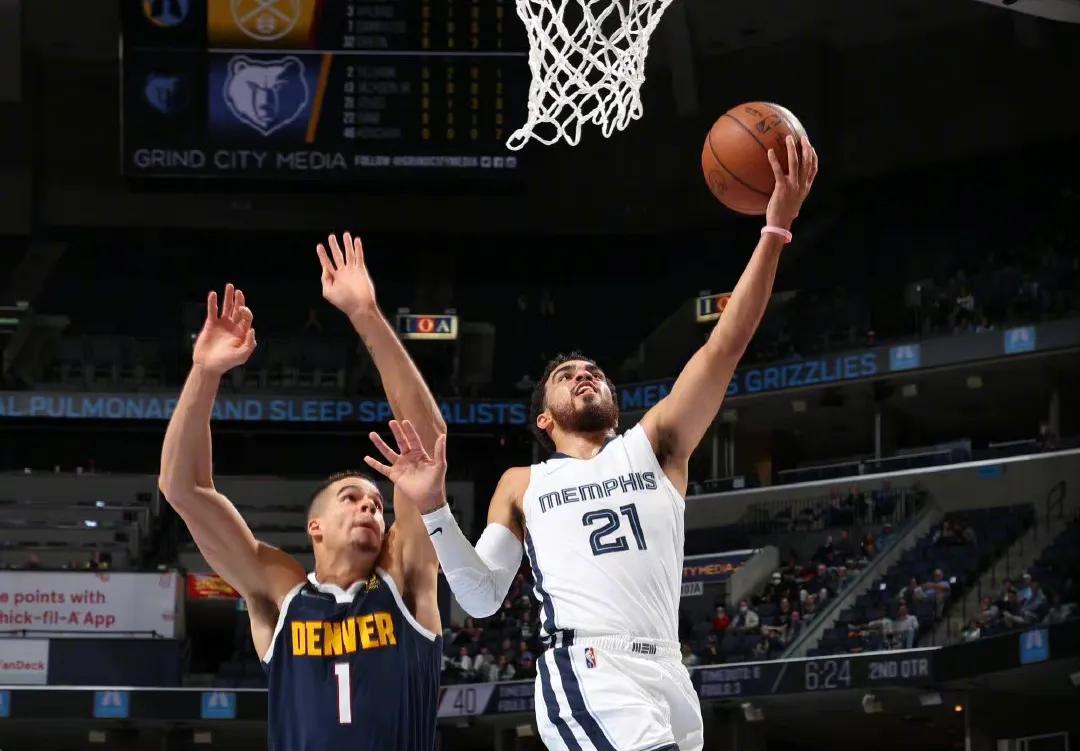 乔治杜兰特对飙时刻,乔治单打杜兰特后撤三分