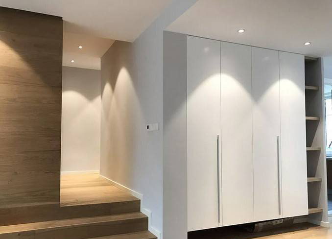 楼层低屋里暗怎么办,装修一楼采光差楼层低的补救办法