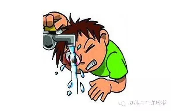 有东西进眼睛里面了要怎么弄出来,眼睛里进东西了有什么办法弄出来