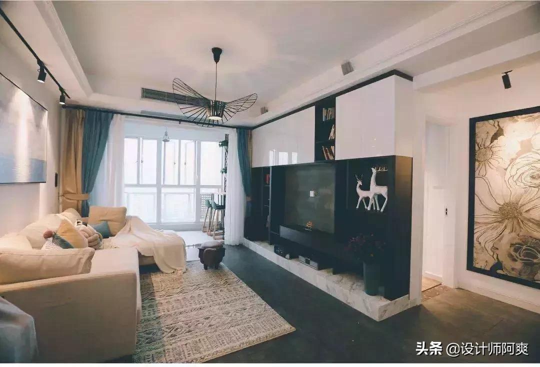 买什么材质的沙发好看又实用,选沙发看内部