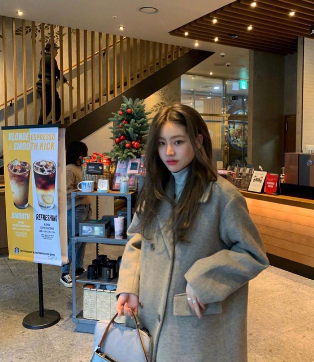 get一个小技巧秋冬穿的不再臃肿,冬天这么穿又甜又酷简直美翻