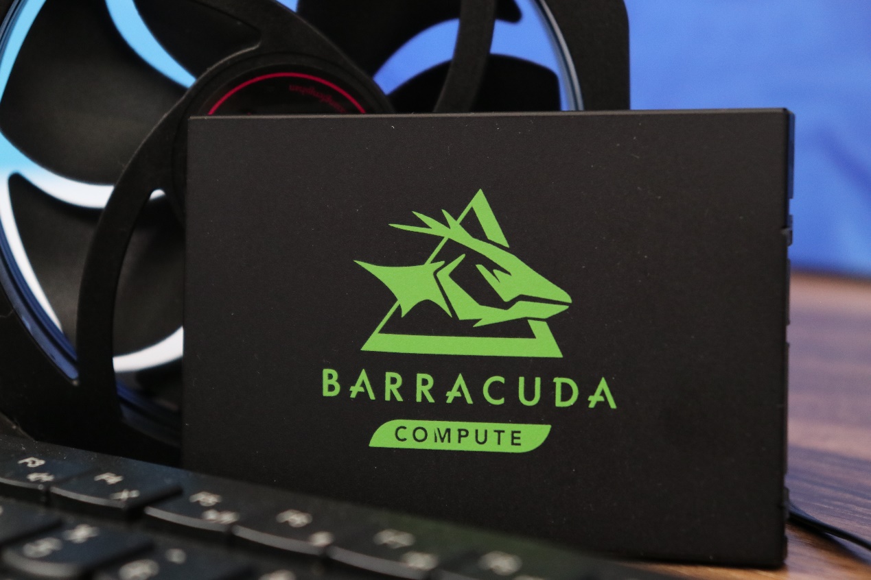 都是固态的c盘和d盘有什么区别,ramrom闪存硬盘