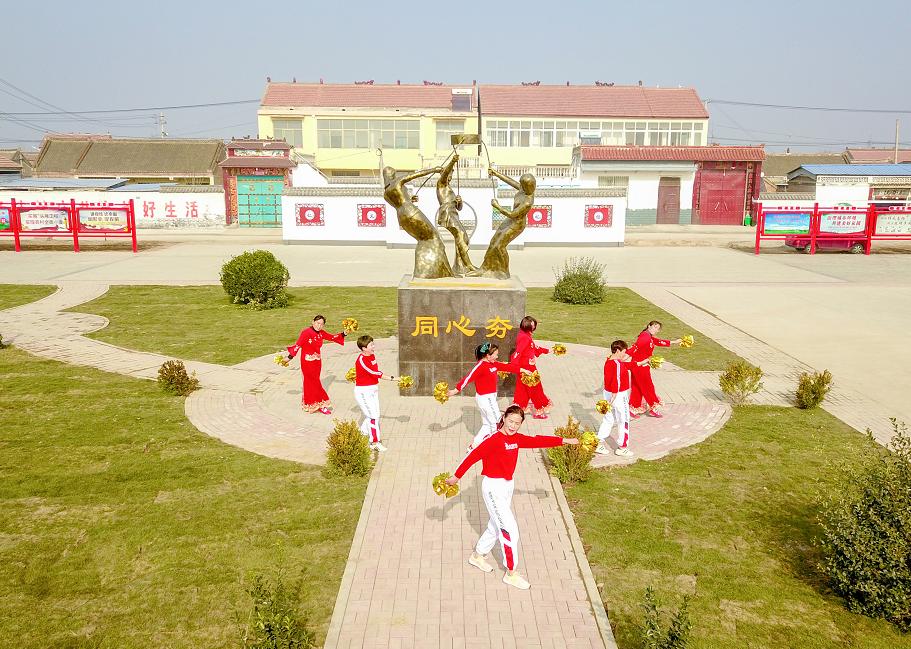 鑿忔辰鎴愭澶╁闀囩繜妤兼潙,鎴愭鍘跨繜妤兼潙