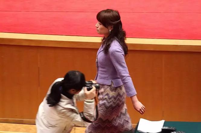 娃哈哈宗馥莉怎么评价王力宏 (娃哈哈集团宗馥莉和王力宏)