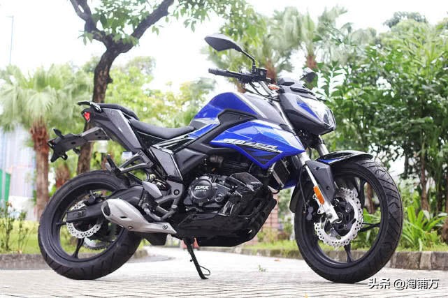 无极200rr摩托车,无极200r街车