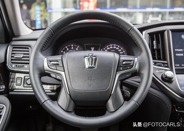 丰田皇冠2.5升四驱豪华版价格,丰田皇冠2024款最新款银色