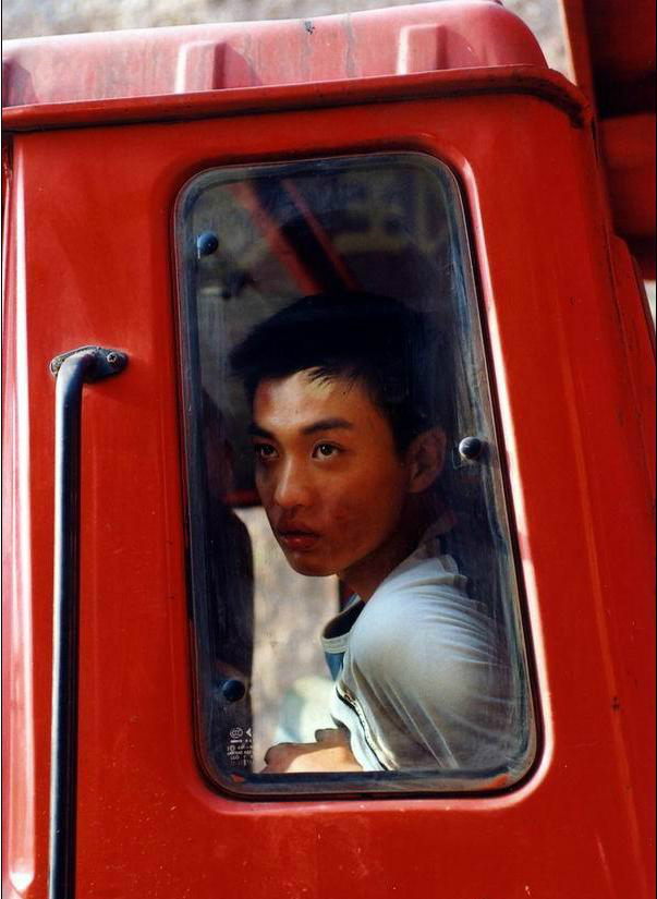 油腻过度的表情,表情太过于浮夸