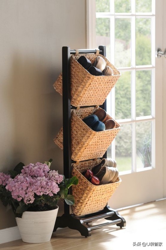 家里鞋子收纳不过头,家里鞋子都堆不下了