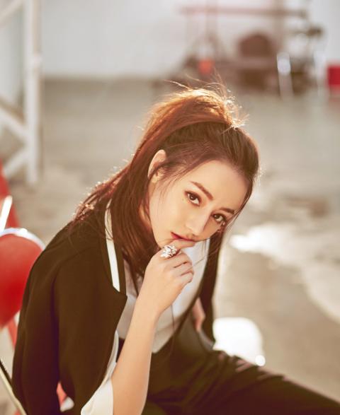 有哪些眼型的女生颜值都不低,桃花眼丹凤眼狐狸眼柳叶眼区别