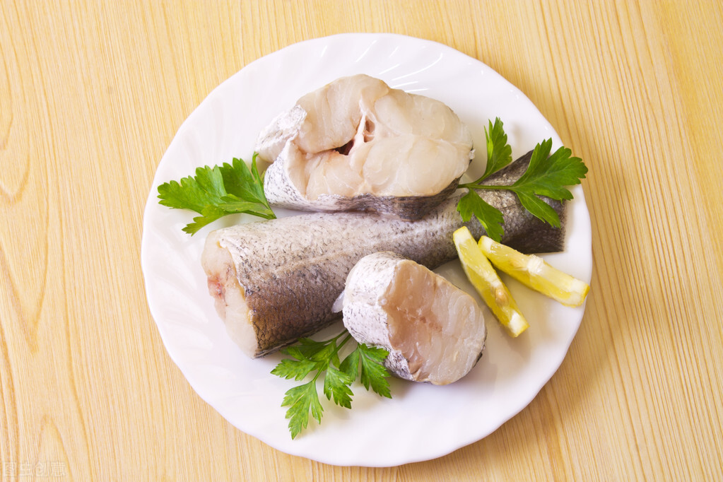 为什么鳕鱼蒸出来就像果冻一样,鳕鱼蒸出来像果冻
