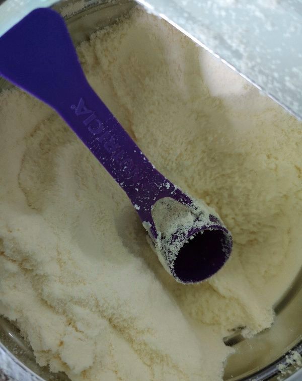 爱他美奶粉外观是怎么样的,爱他美奶粉为何国内版价格高