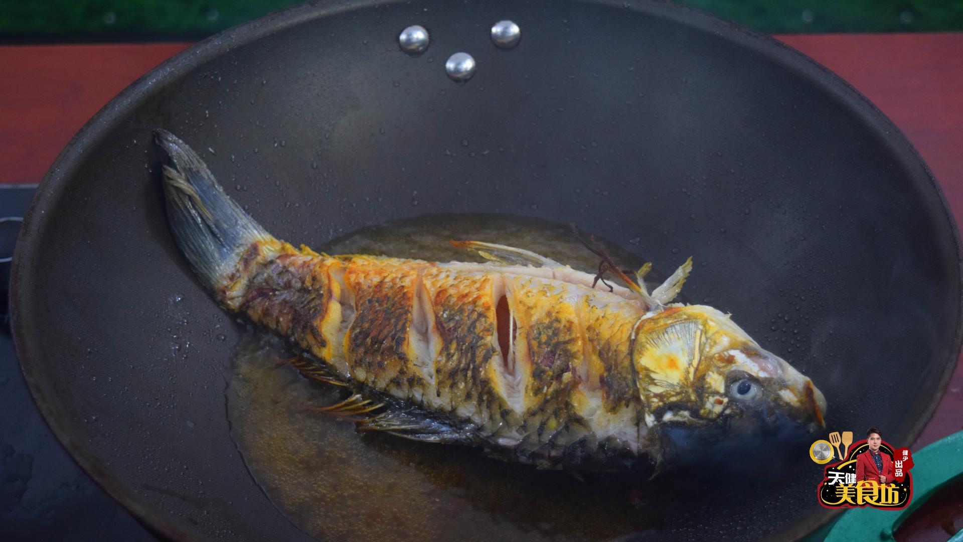 鲫鱼木瓜汤的正确做法,木瓜鲫鱼汤的正确做法