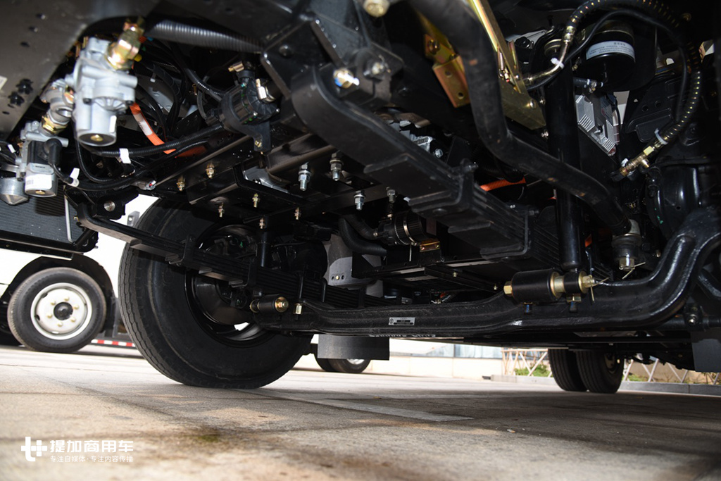 奥驰五征农用车,五征飞碟自卸农用车