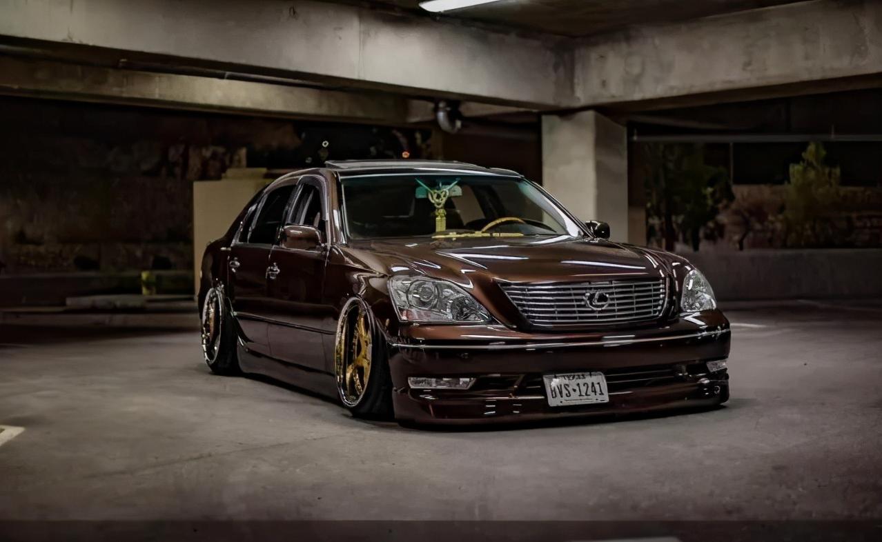 地面游艇の大王雷克萨斯LS430