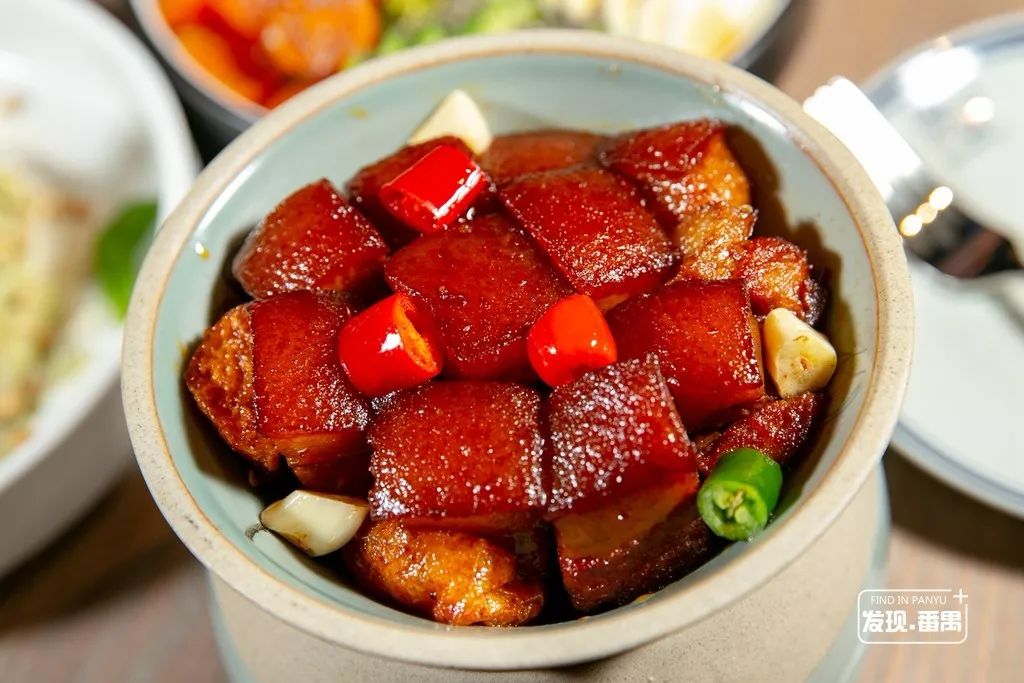 就在市桥!武侠风音乐酒馆来了,卖着60+款地道湘菜!