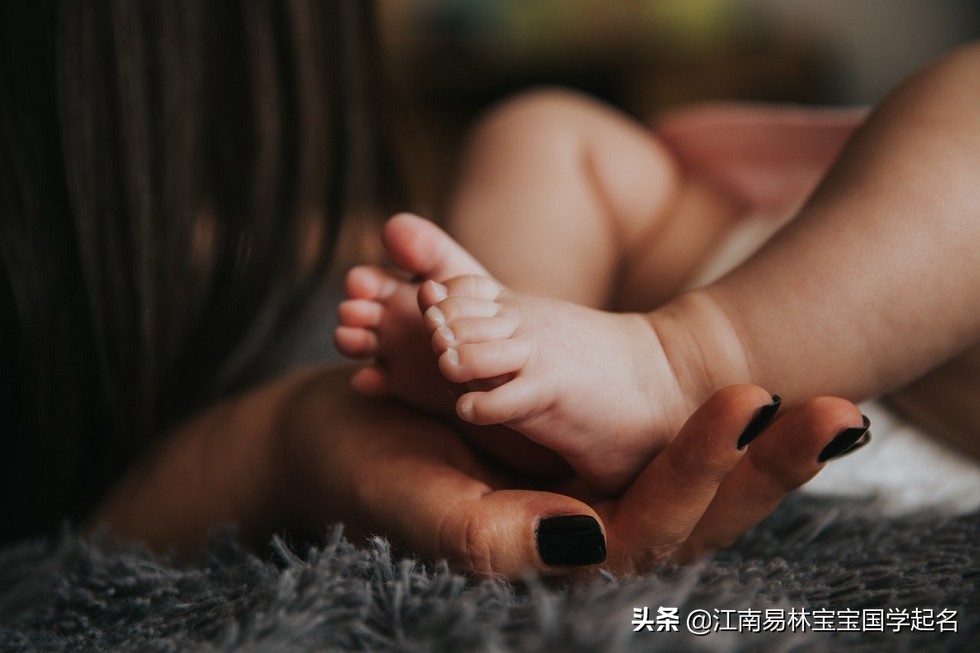 有诗意霸气的名字男孩,一些阳光帅气的男孩的歌