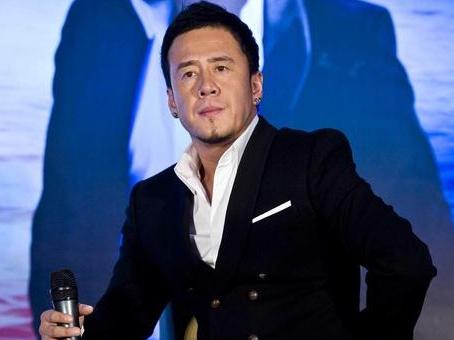 杨坤曾经对刀郎的歌作出评价:,杨坤刘德华刀郎