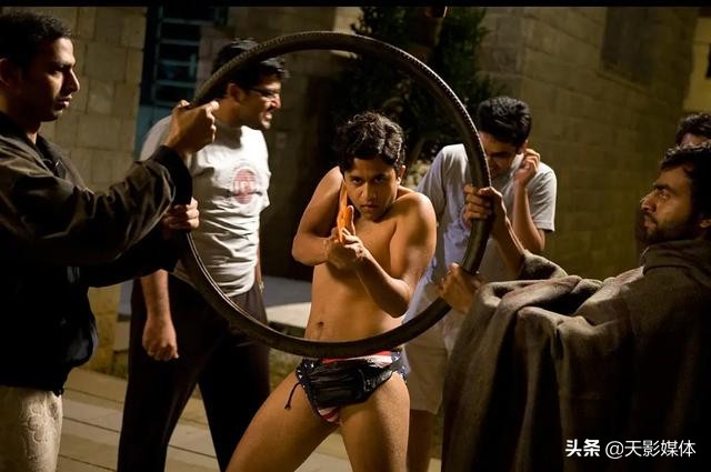 十部顶级笑出内伤的喜剧电影,7-12岁儿童必看十部电影喜剧