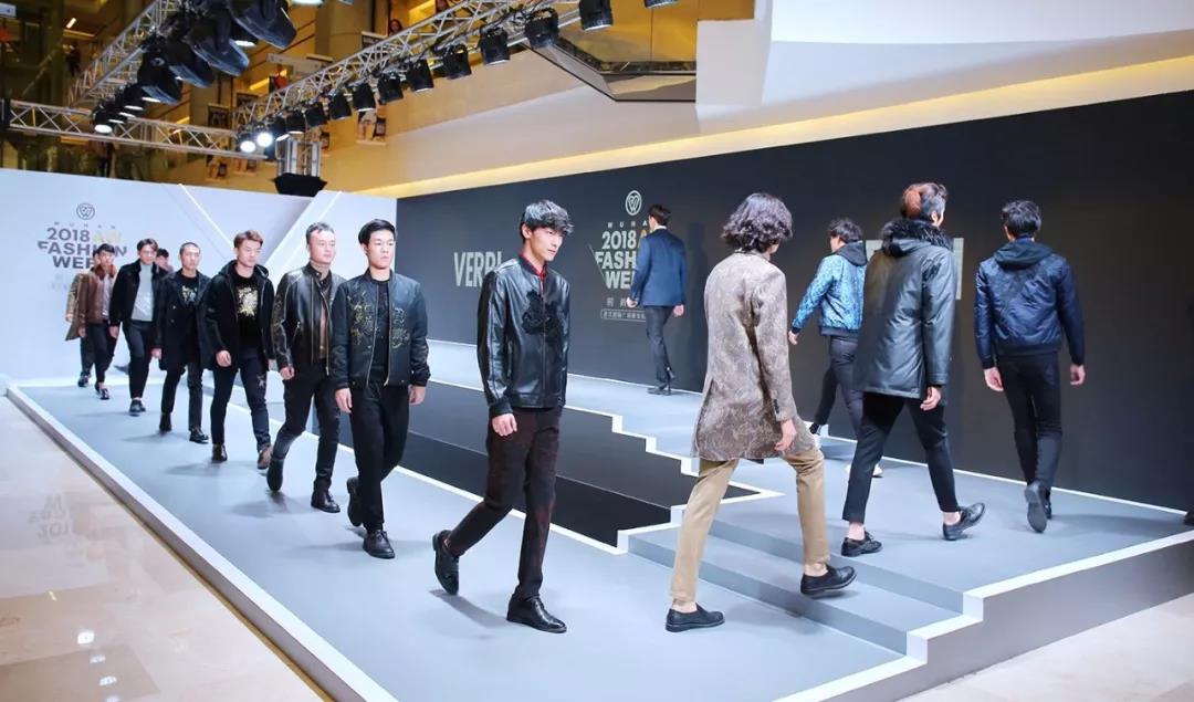 双十一你们都在疯狂Shopping,我去国广看了一场秀